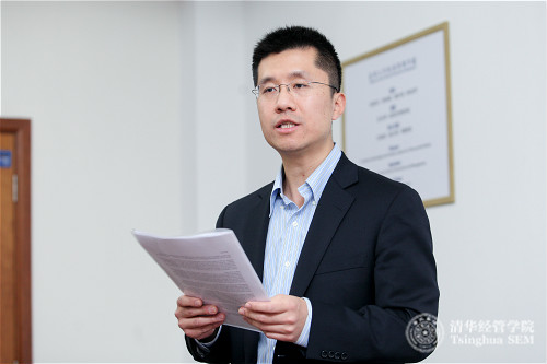 3.OLLO论坛-清华经管成人自拍视频
副院长徐心教授致辞_meitu_5.jpg