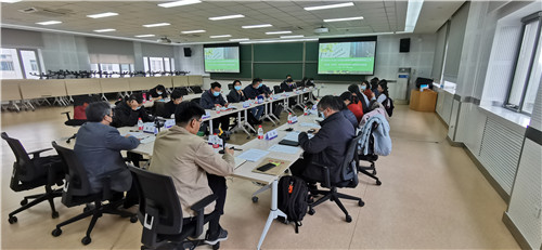 1637634232733073673.jpg 20211118-宣传部和文化办、保卫部、经管成人自拍视频
党委理论学习中心组-经管成人自拍视频
摄影-中心组学习活动现场_副本.jpg